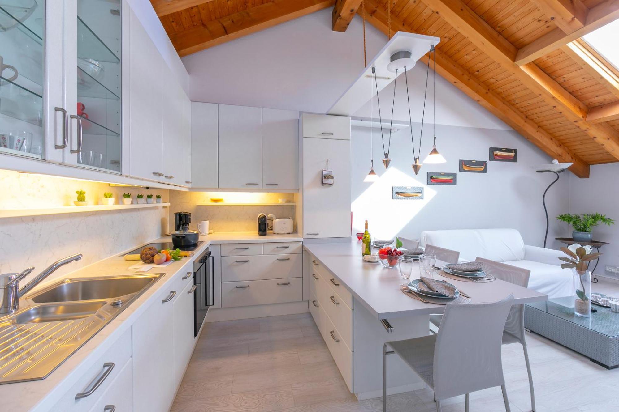 Blu Lake Apartment On Ghiffa Beach - Happy Rentals Kültér fotó
